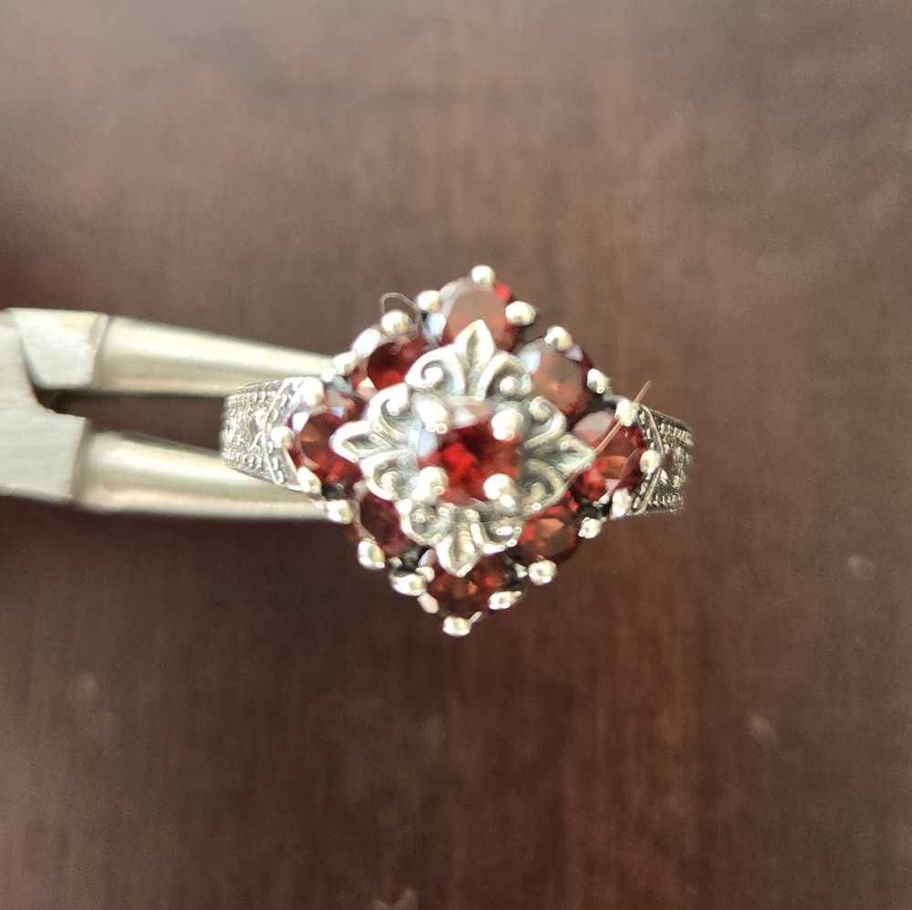 Vintage CNA Garnet Fleur de Lis Ring Size 8.75 SS 925